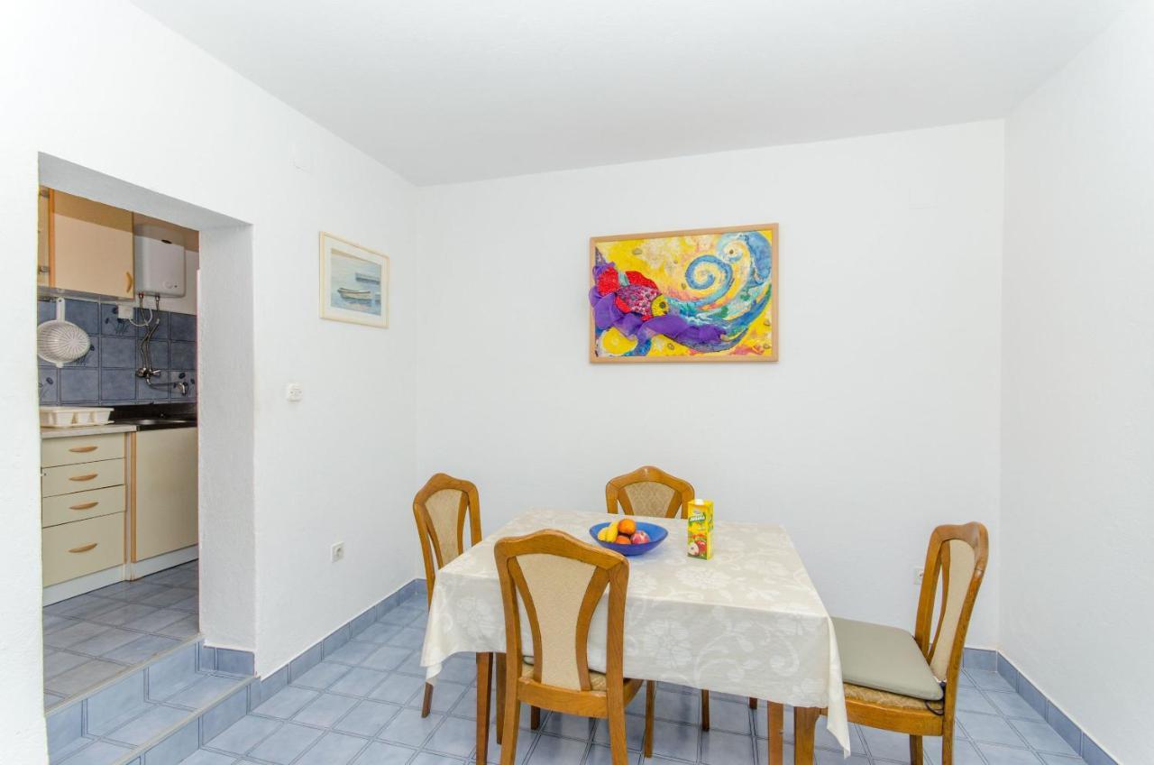 Apartment Vitaic Supetar Exterior photo